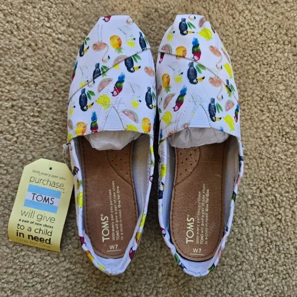 NWT TOMS Parrot Birds White Canvas Print Size 7 - Picture 1 of 9